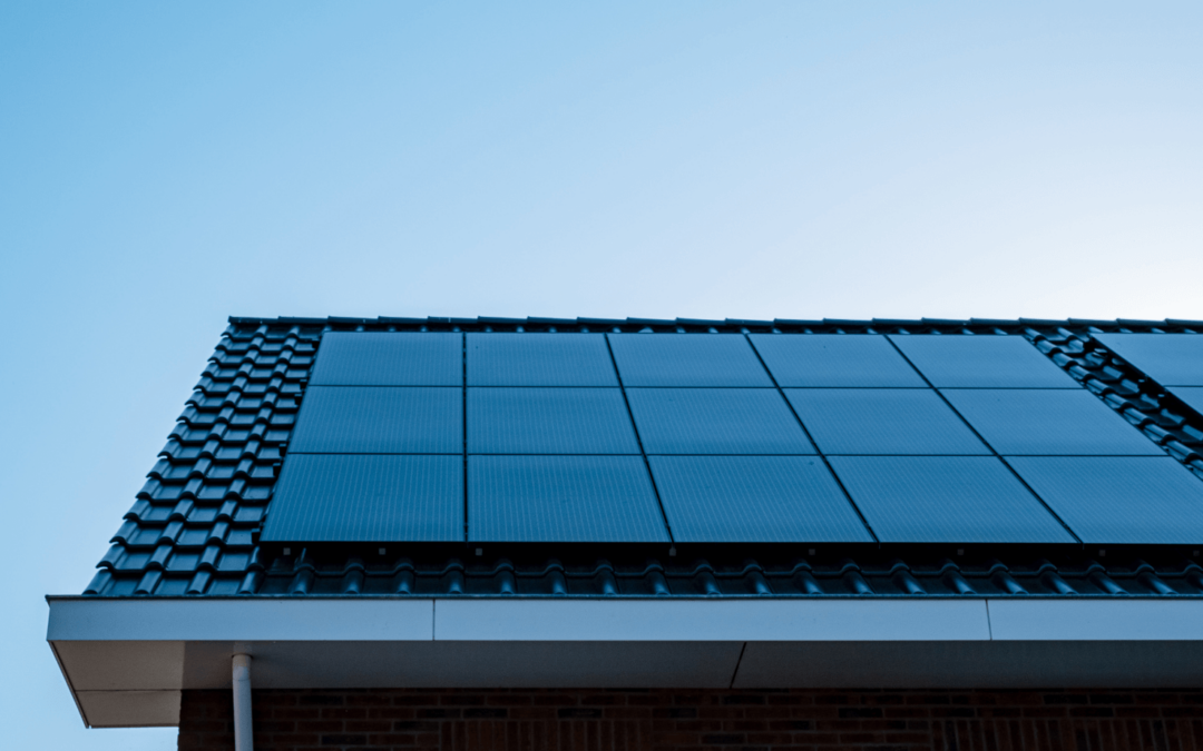 How much energy does a solar panel produce?