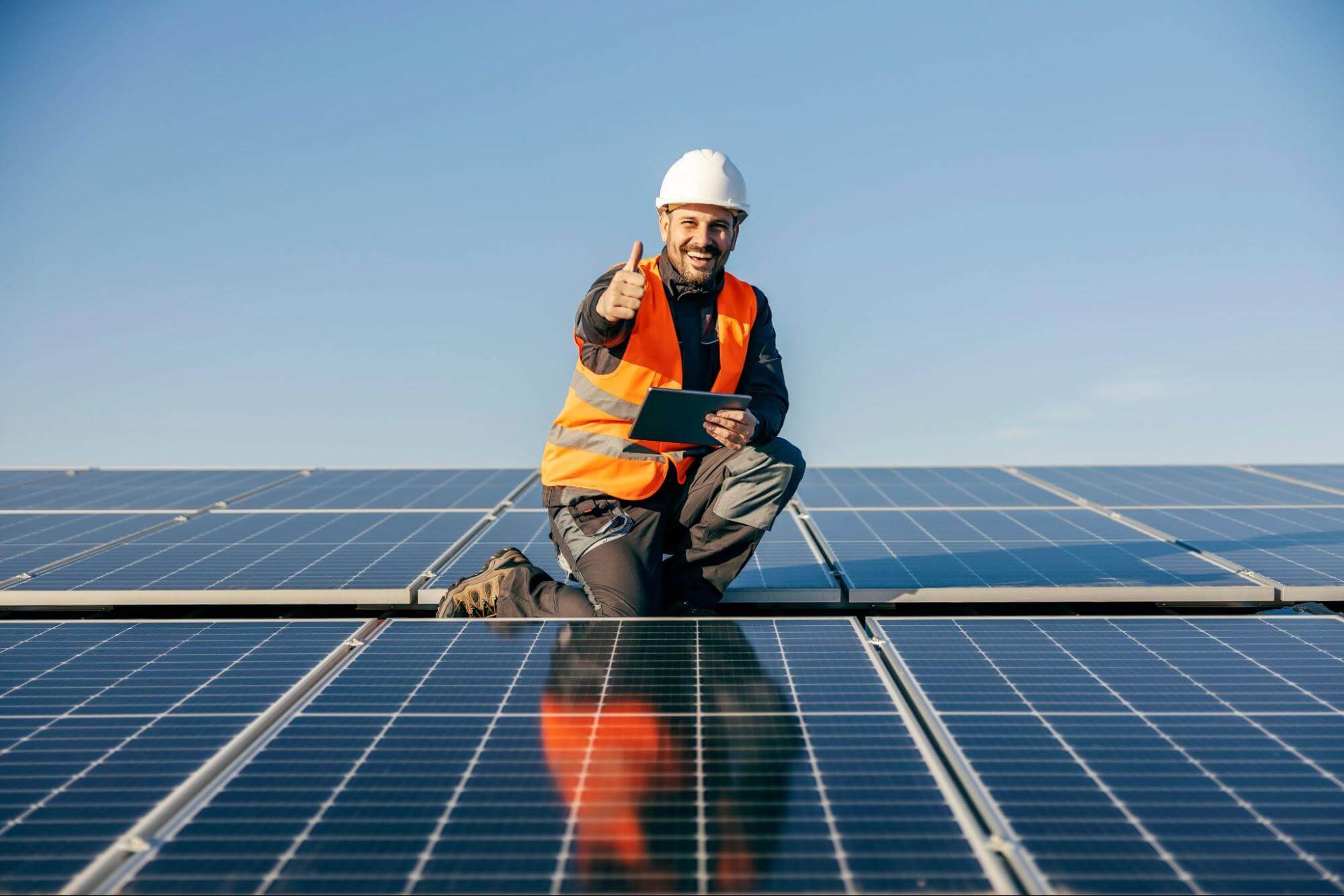 Form Your Team: Hire the Right Solar Panel Experts