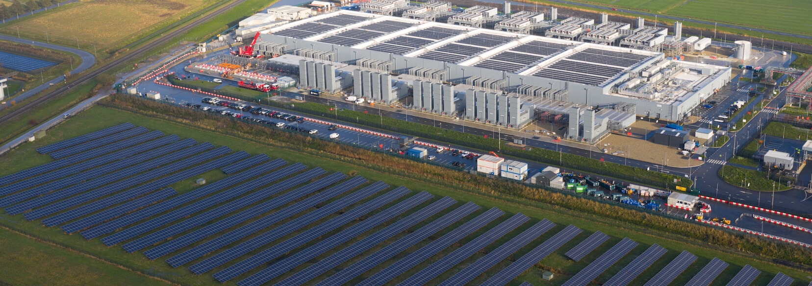 Solar & Storage powered Data Center